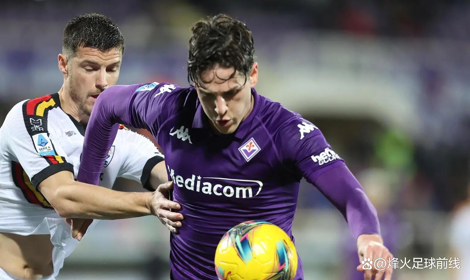 佛罗伦萨主场大胜那不勒斯,取得联赛四连胜 佛罗伦萨主场大胜那不勒斯,取得联赛四连胜