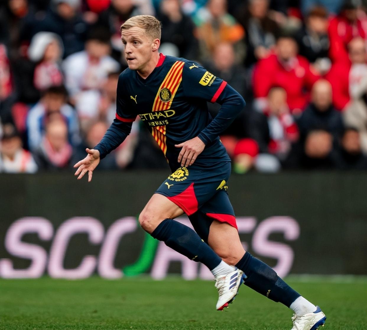 赫罗纳取胜结束颓势,避免降级压力 赫罗纳取胜结束颓势,避免降级压力