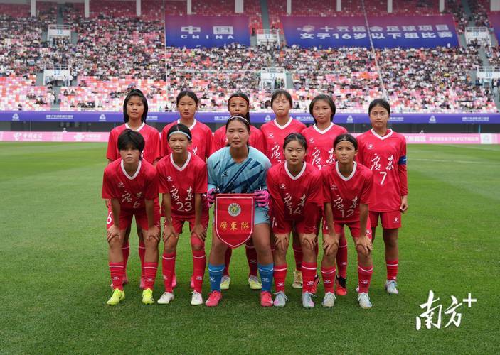 精华回顾：女足激战燃情挑战