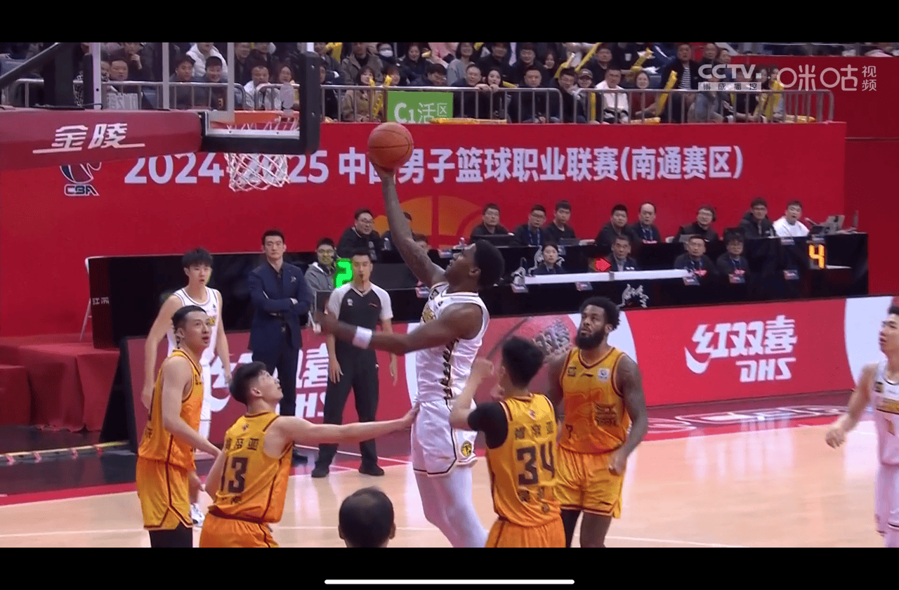 北京客场不敌，江苏队内心沉稳取胜实现绝杀的简单介绍