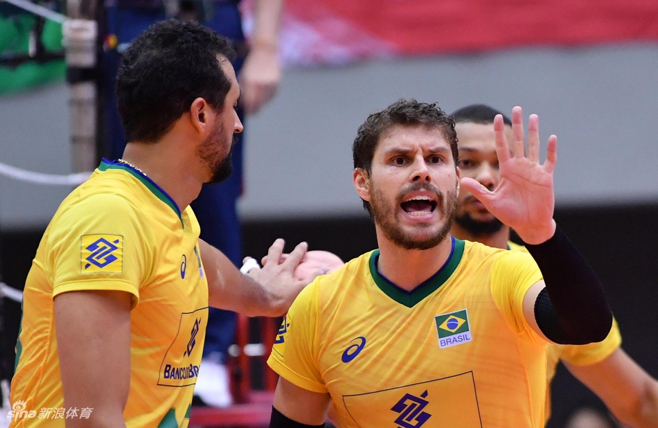 美国排球队迎来巅峰对决，或创佳绩