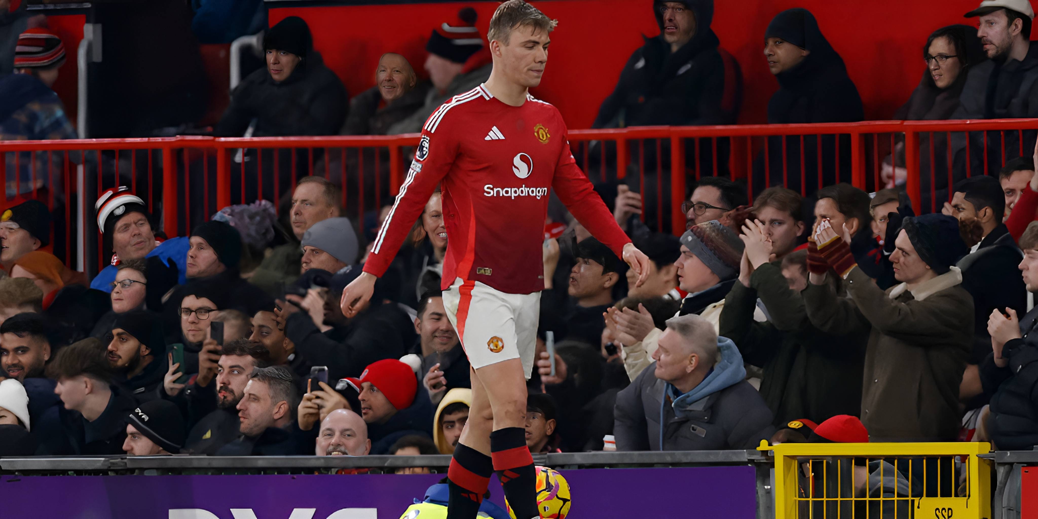 曼联大力回击,客场击败劲敌 曼联大力回击,客场击败劲敌