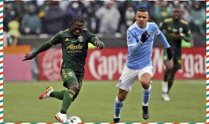 草地对决，两支劲旅的交锋引关注