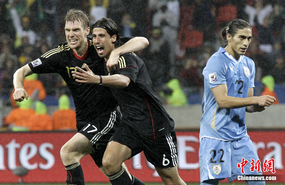 德国乒乓球队险胜法国乒乓球队，波尔制霸全场