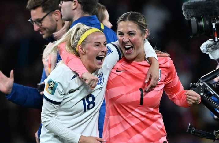 英格兰女足在比赛中实现惊人胜利