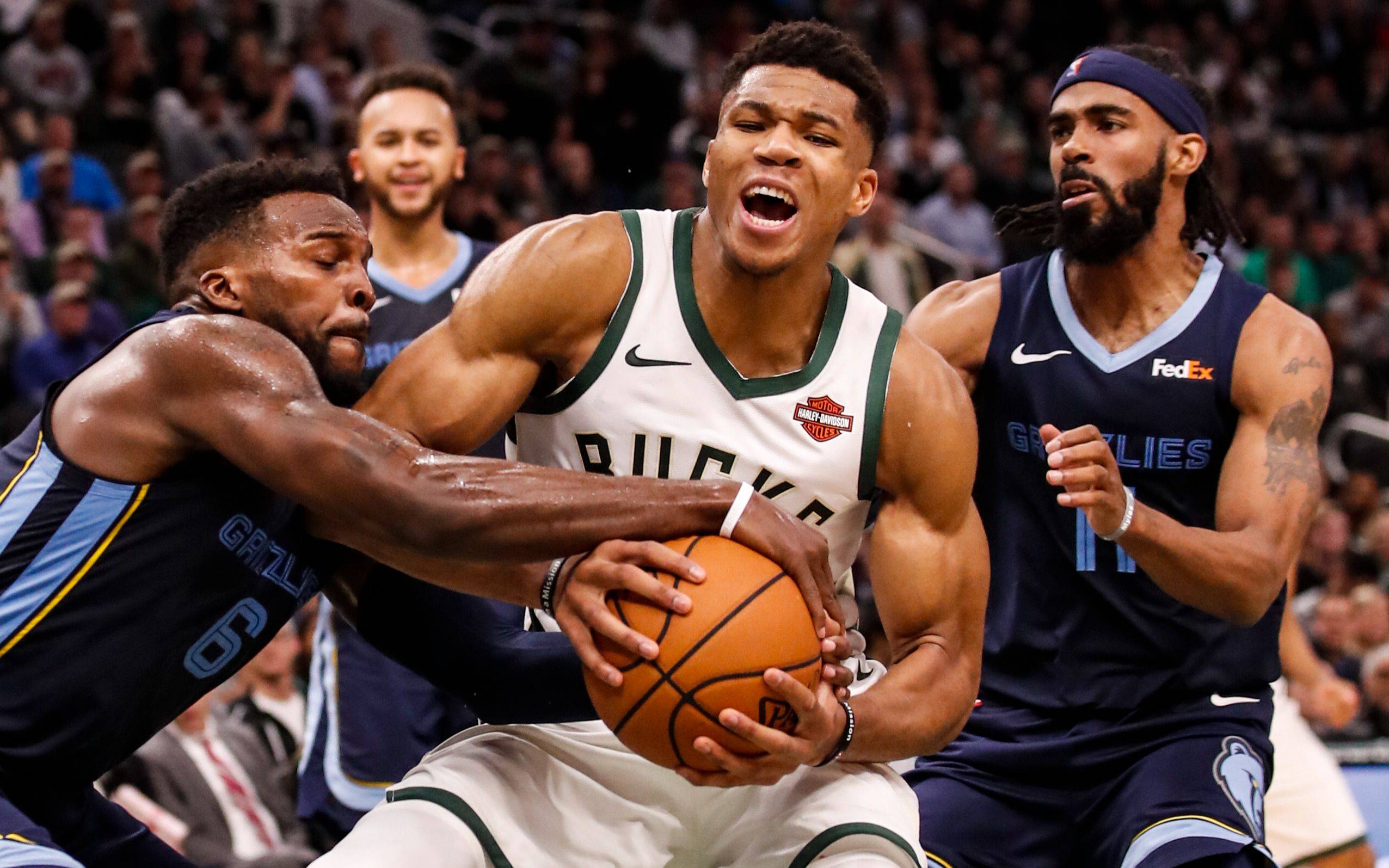 独行侠主场战胜黄蜂,战绩继续稳定 独行侠主场战胜黄蜂,战绩继续稳定